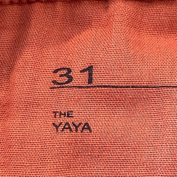 Pilcro The Yaya Mid-Rise Corduroy Crop Jeans, Color Pink/Rose, Anthropologie, 31 - Picture 9 of 16